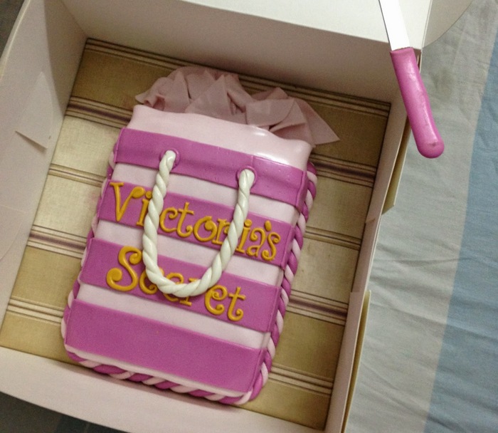 A Bachelorette Party with TONS of Fun Details WedMeGood