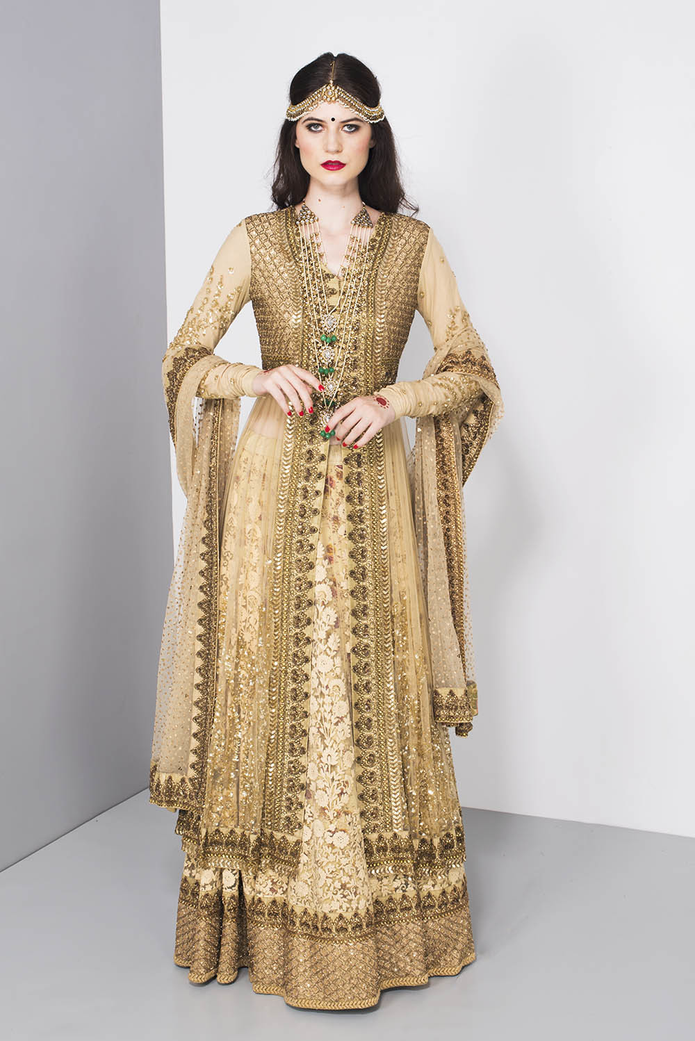 Store that buys wedding dresses Clearance