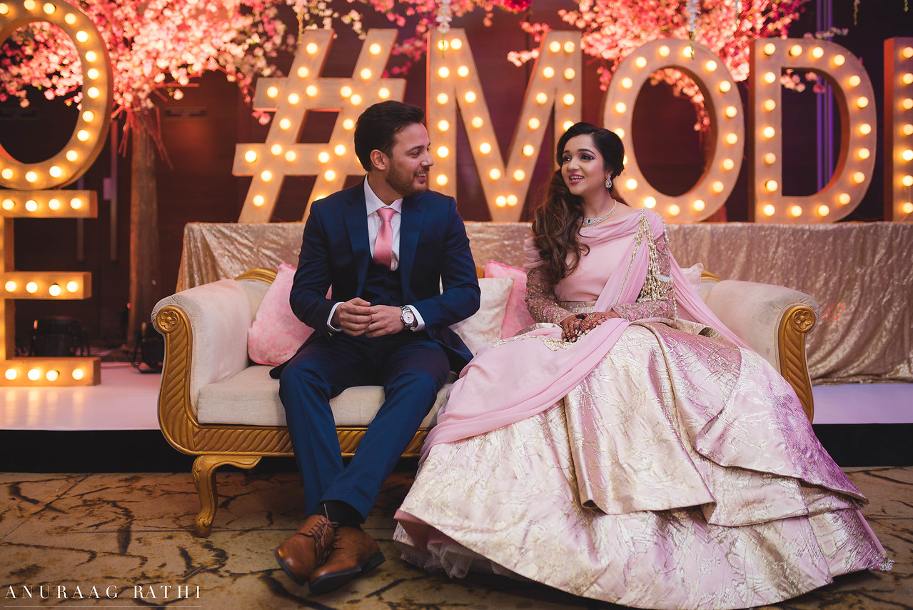 Elegant Mumbai Wedding With Beautiful Outfits... WedMeGood